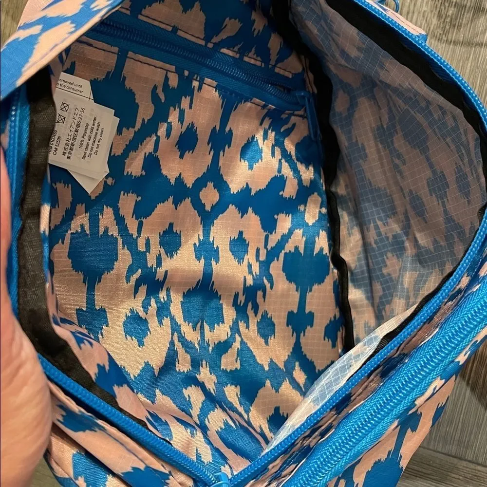 Kavu brand style